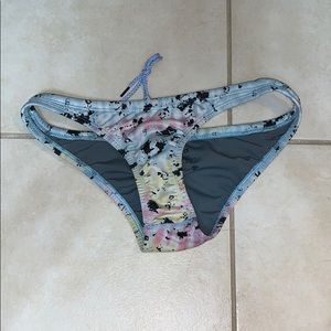 Jolyn x Malllyce swim bottoms